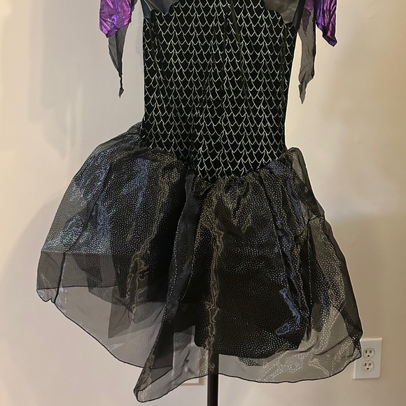 Disney Villains Maleficent Prestige Child Costume - Picture 13 of 13